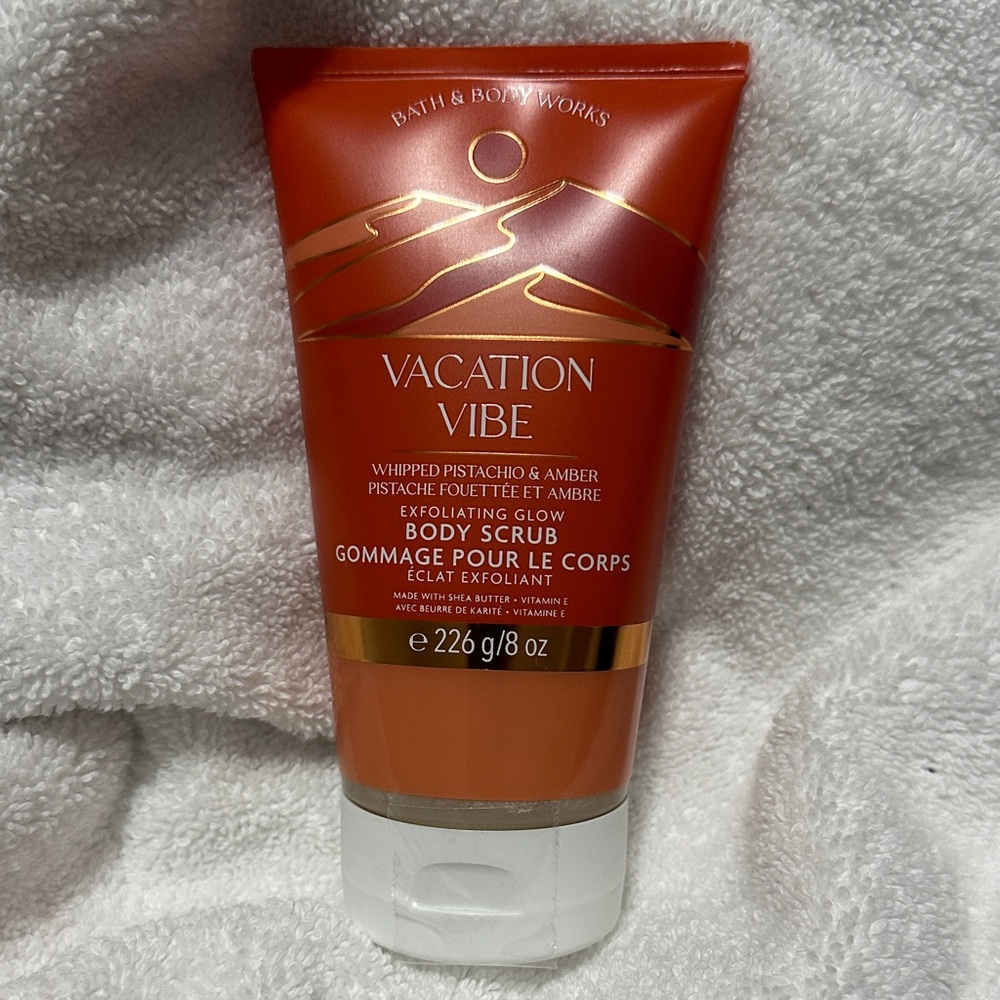 💫NEW!! Bath & Body Works Vacation Vibe Exfoliating Glow Body Scrub